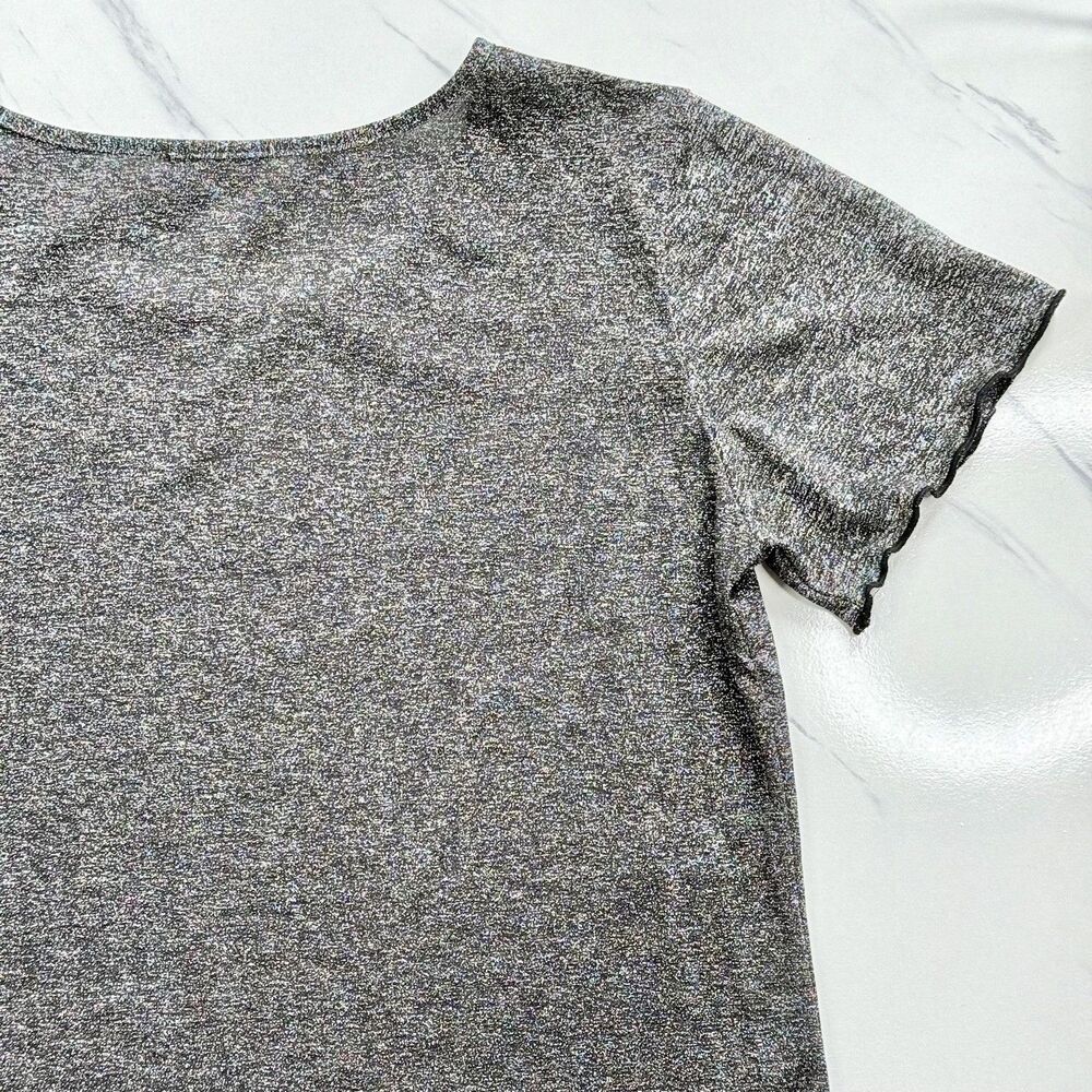 EUC Urban Outfitters Shimmer Y2K Baby T Silver Metallic Crop Top Lettuce Hem XL - Picture 7 of 13